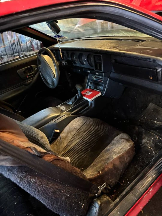 1991 Pontiac Firebird 3rd Gen - Image 11 of 13