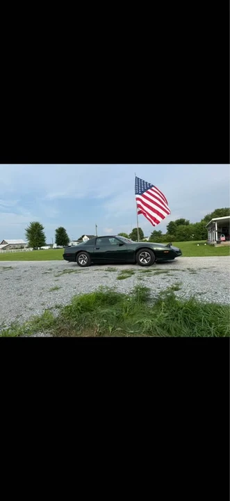 1991 Pontiac Firebird 3rd Gen - Image 4 of 20
