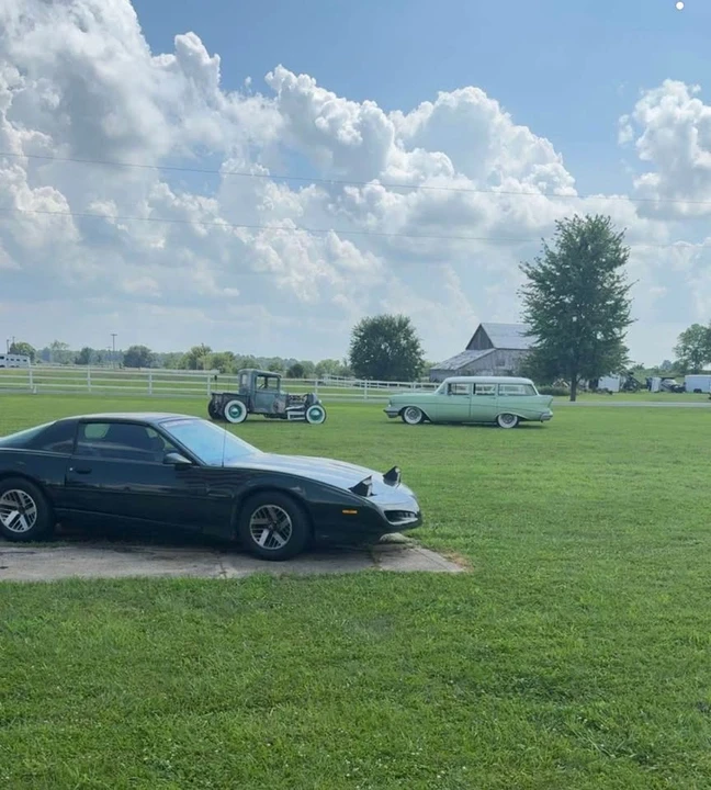 1991 Pontiac Firebird 3rd Gen - Image 18 of 20