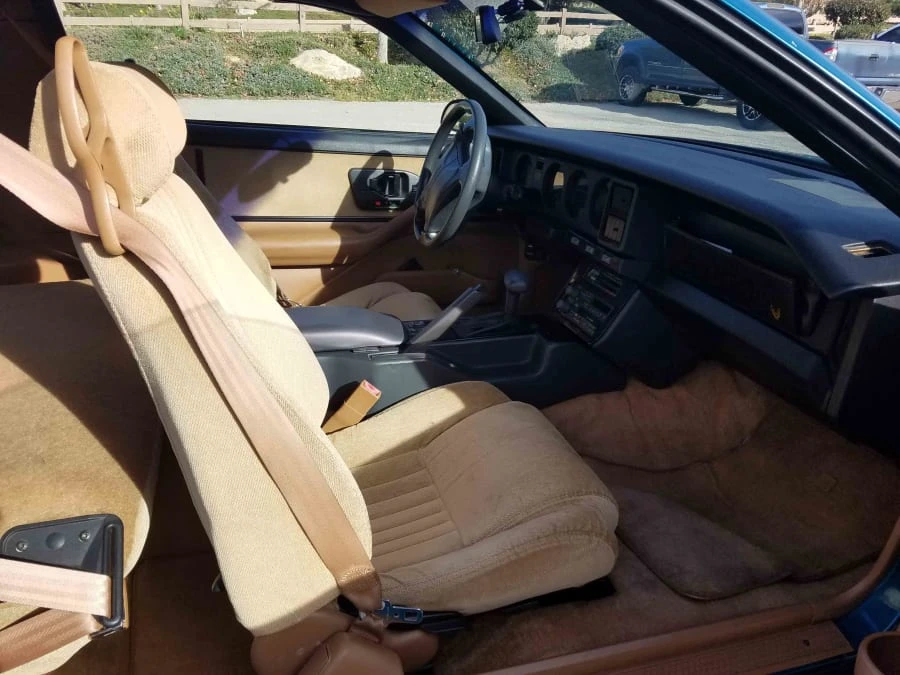 1991 Pontiac Firebird 3rd Gen - Image 5 of 8