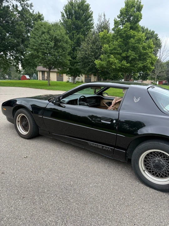 1991 Pontiac Firebird Trans Am 3rd Gen - Image 7 of 18