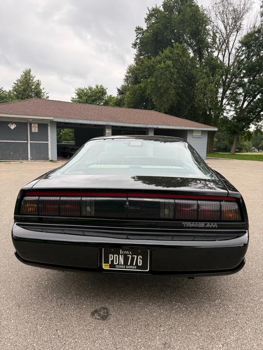 1991 Pontiac Firebird Trans Am 3rd Gen - Image 5 of 18