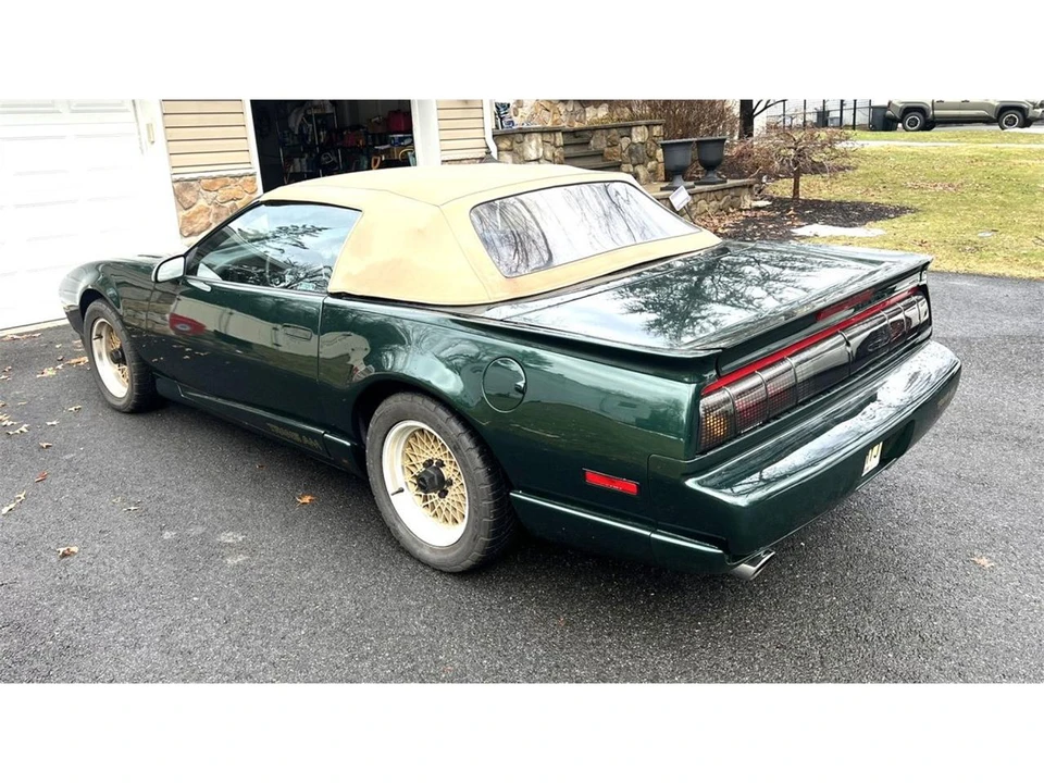 1991 Pontiac Firebird Trans Am 3rd Gen - Image 20 of 31