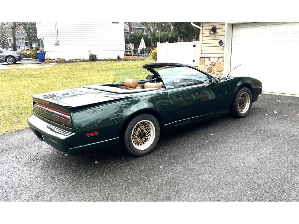 1991 Pontiac Firebird Trans Am 3rd Gen - Image 3 of 31