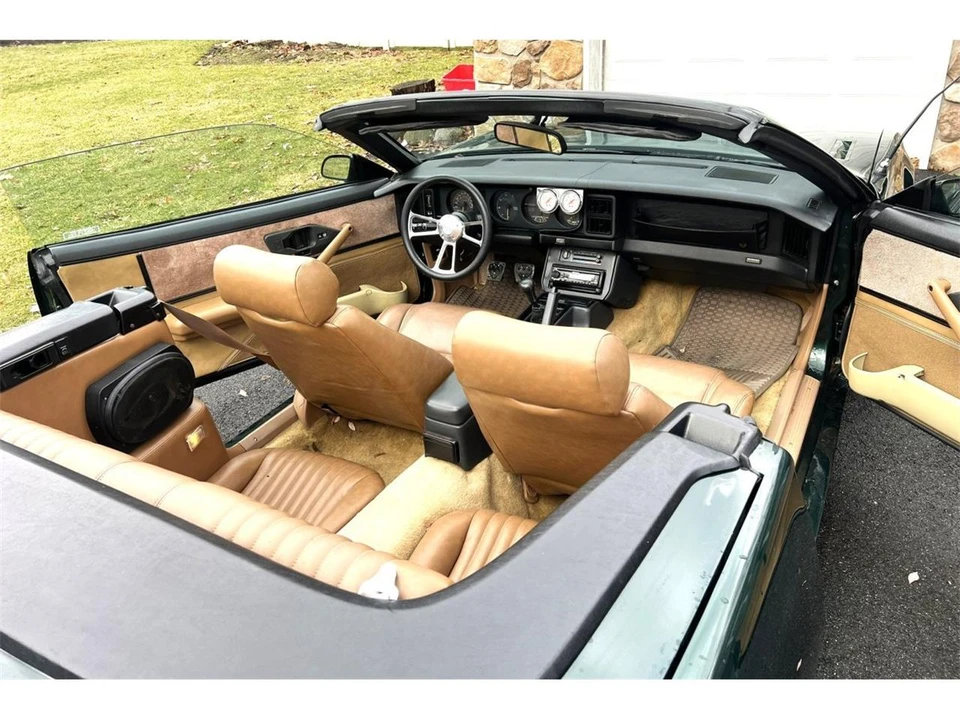 1991 Pontiac Firebird Trans Am 3rd Gen - Image 30 of 31