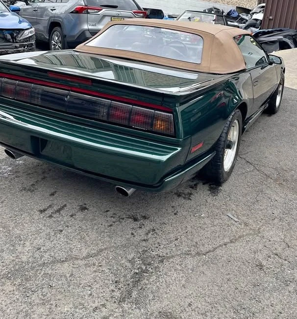 1991 Pontiac Firebird Trans Am 3rd Gen - Image 4 of 31
