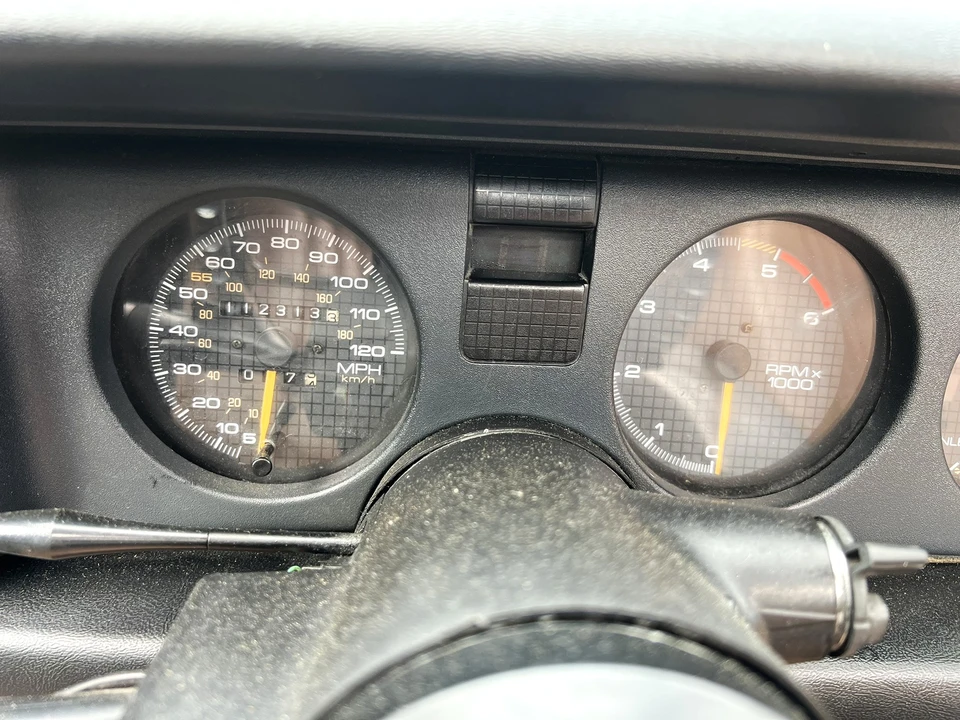 1991 Pontiac Firebird Trans Am 3rd Gen - Image 18 of 31