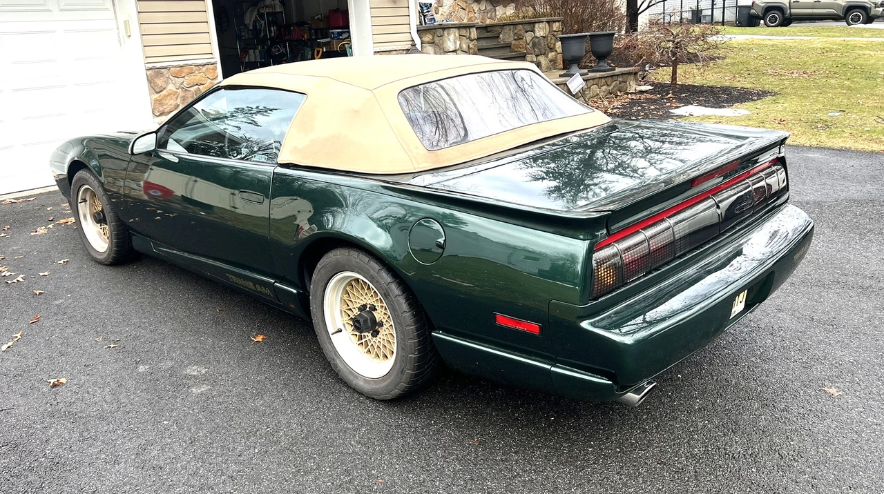 1991 Pontiac Firebird Trans Am 3rd Gen - Image 30 of 31