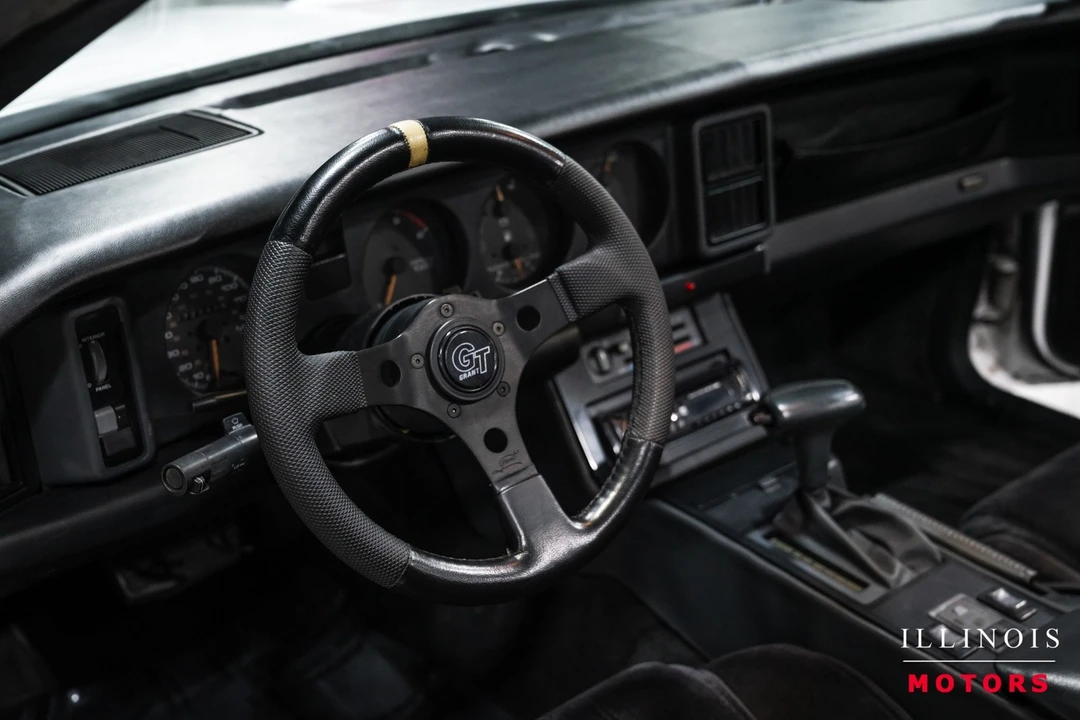 1991 Pontiac Firebird Trans Am 3rd Gen - Image 20 of 31