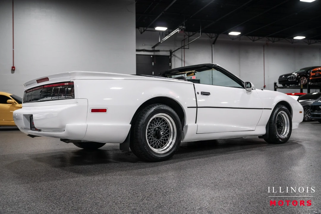 1991 Pontiac Firebird Trans Am 3rd Gen - Image 5 of 31