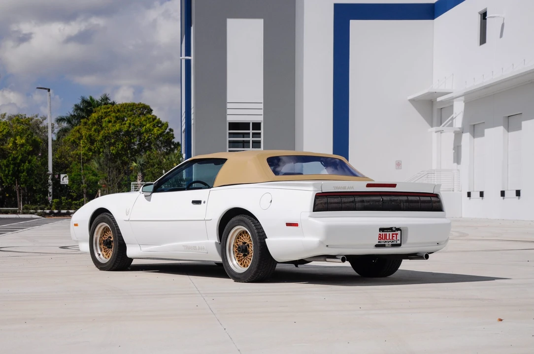 1991 Pontiac Firebird Trans Am 3rd Gen - Image 22 of 31