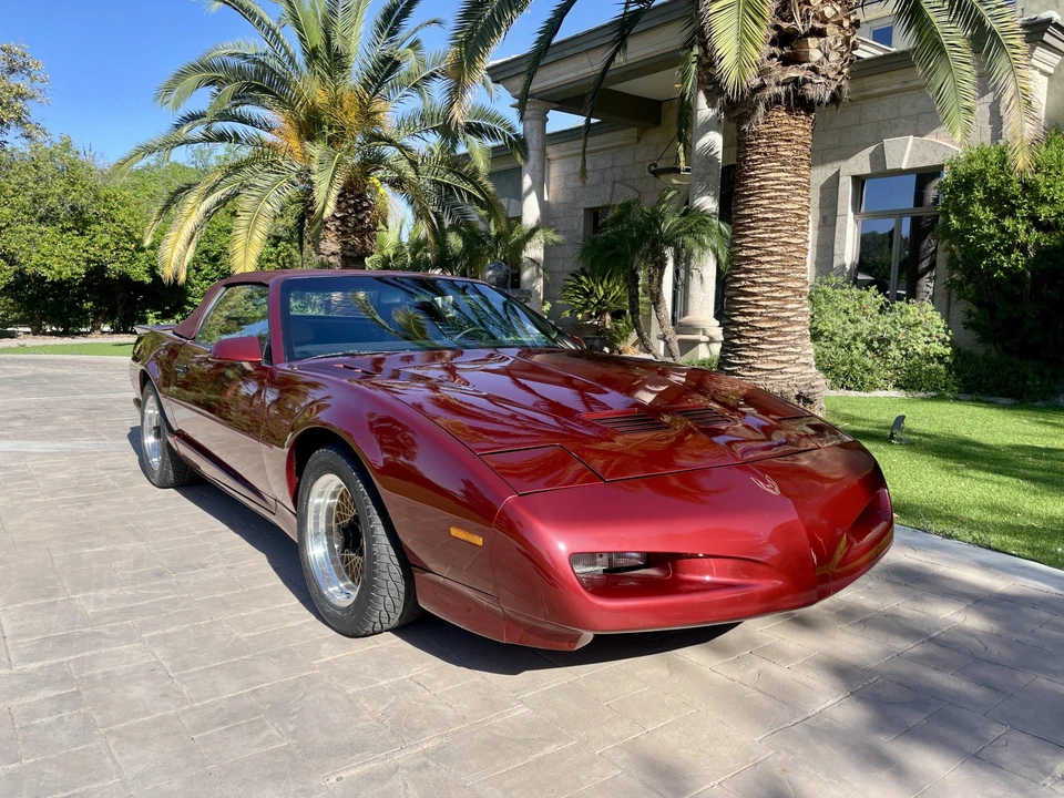 1991 Pontiac Firebird Trans Am 3rd Gen - Image 28 of 31