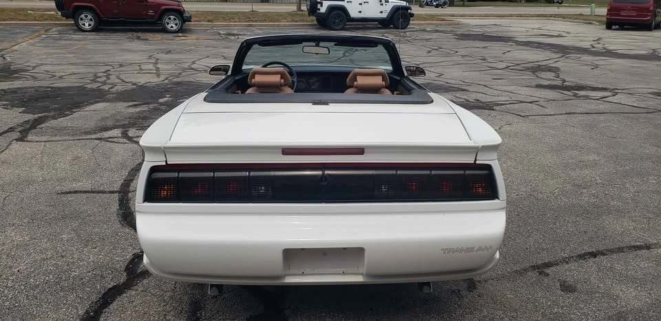 1991 Pontiac Firebird Trans Am 3rd Gen - Image 5 of 18