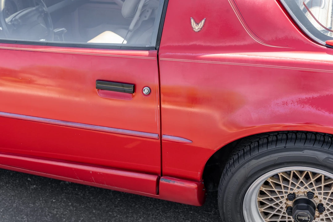 1991 Pontiac Firebird Trans Am 3rd Gen - Image 27 of 31
