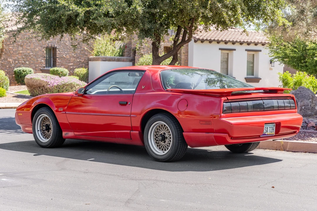 1991 Pontiac Firebird Trans Am 3rd Gen - Image 6 of 31