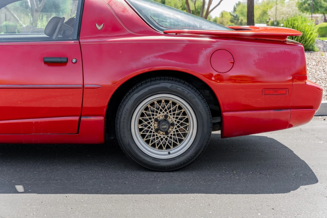 1991 Pontiac Firebird Trans Am 3rd Gen - Image 30 of 31