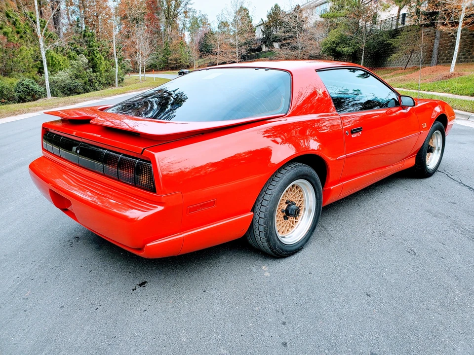 1991 Pontiac Firebird Trans Am 3rd Gen - Image 7 of 31