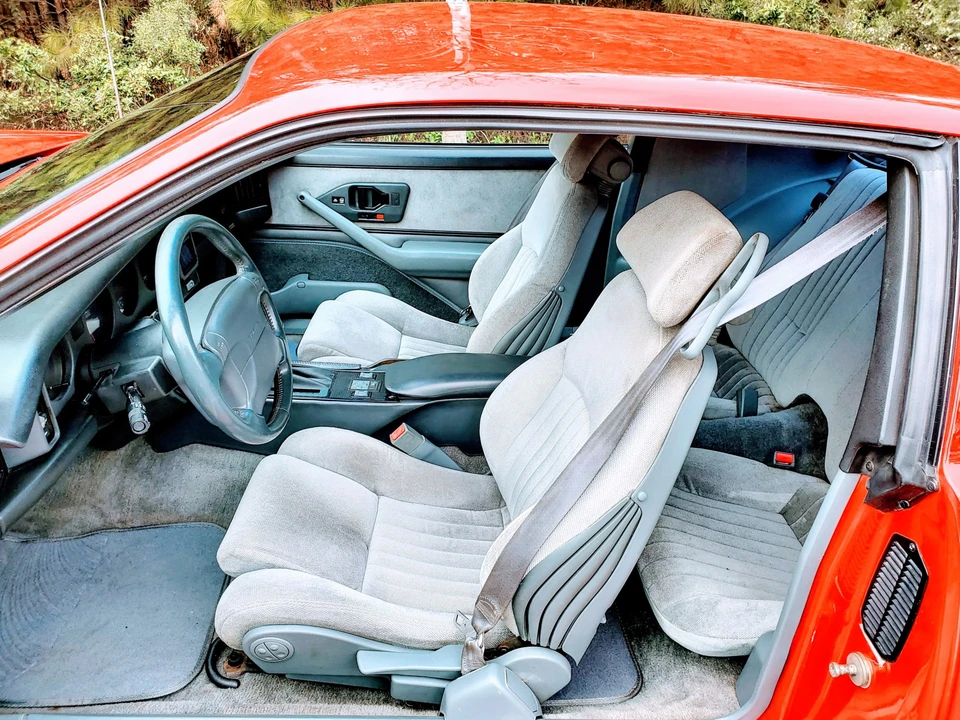 1991 Pontiac Firebird Trans Am 3rd Gen - Image 20 of 31