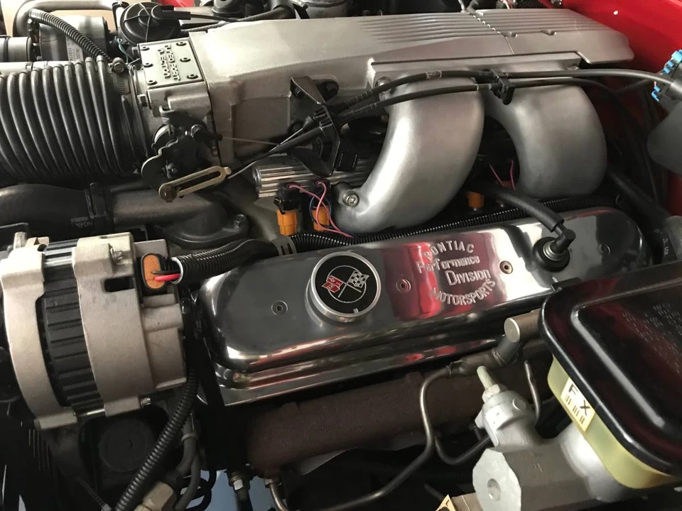1991 Pontiac Firebird Formula 3rd Gen - Image 16 of 24