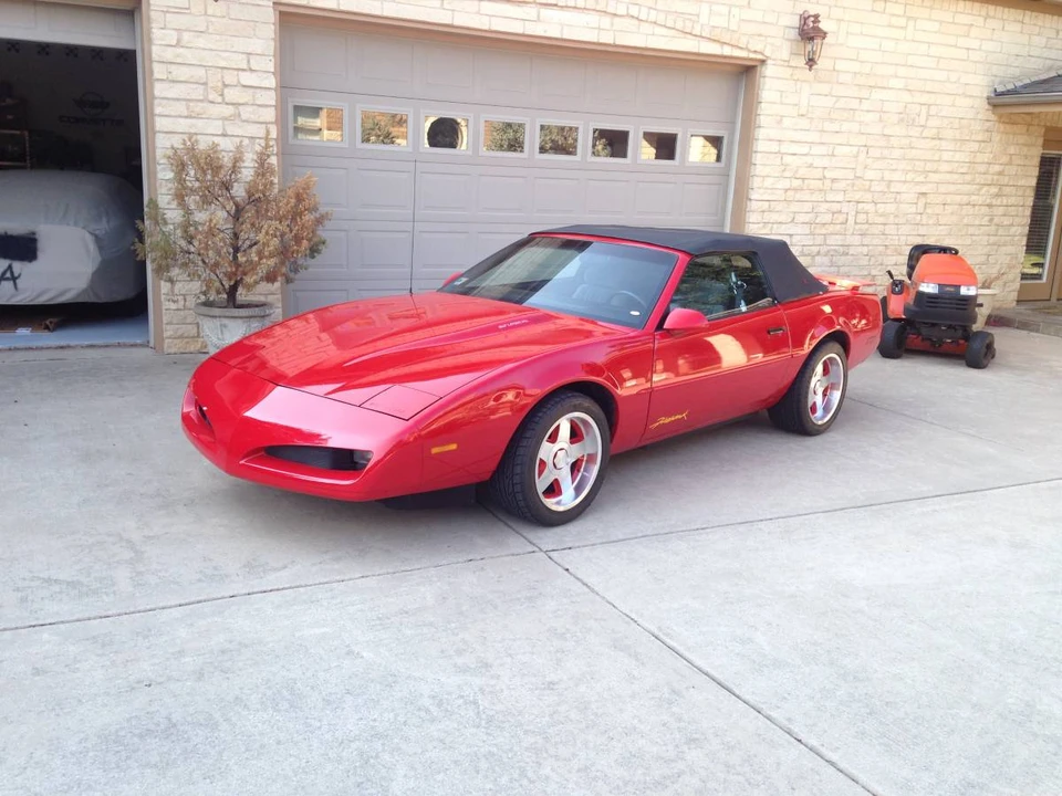 1991 Pontiac Firebird Formula 3rd Gen - Image 5 of 24