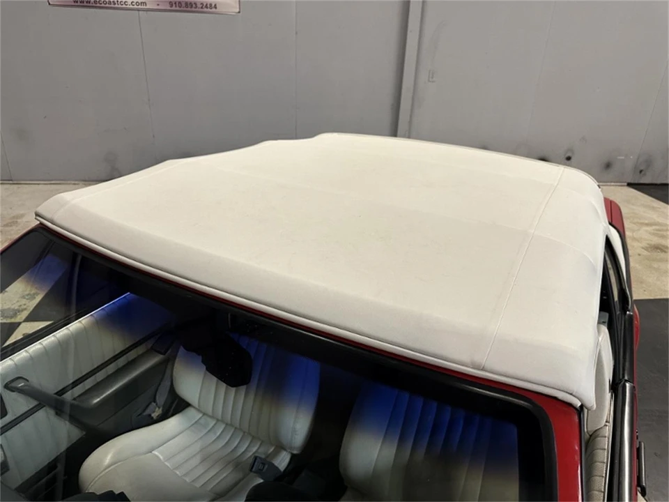 1991 Pontiac Sunbird - Image 15 of 31