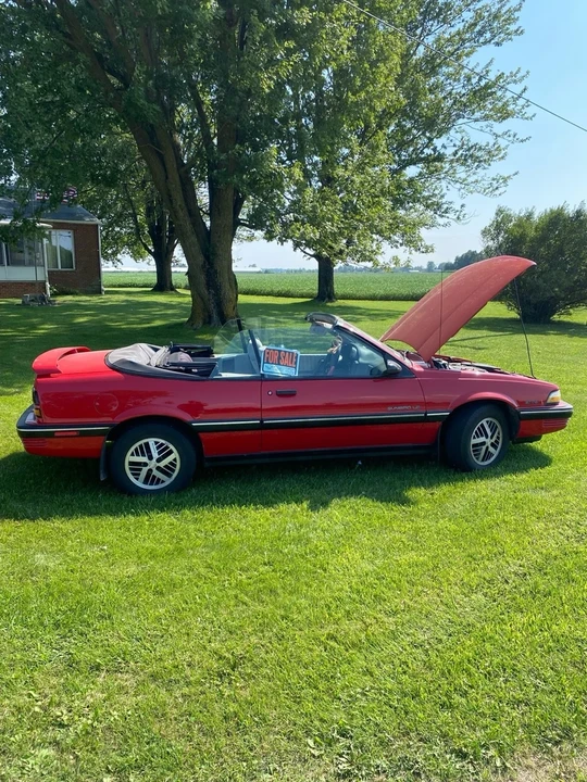 1991 Pontiac Sunbird - Image 2 of 6