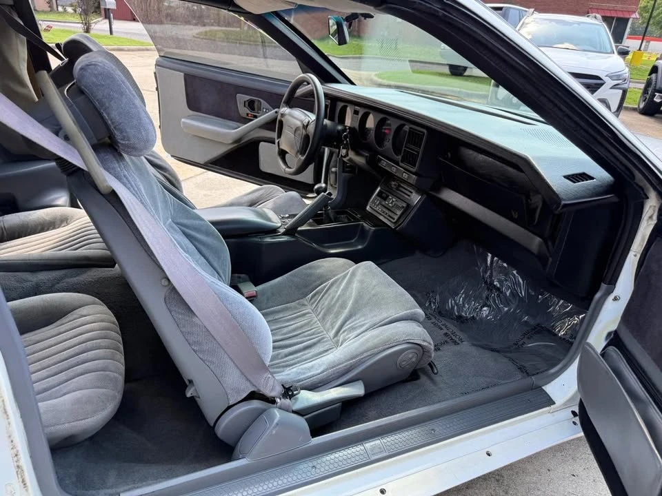1991 Pontiac Firebird Trans Am 3rd Gen - Image 20 of 20