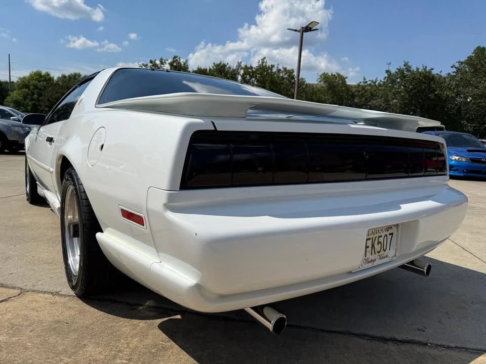1991 Pontiac Firebird Trans Am 3rd Gen - Image 3 of 20
