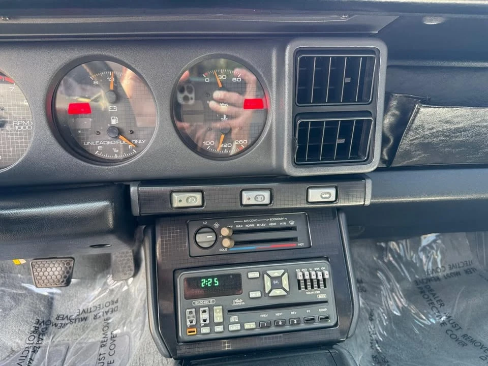 1991 Pontiac Firebird Trans Am 3rd Gen - Image 15 of 20