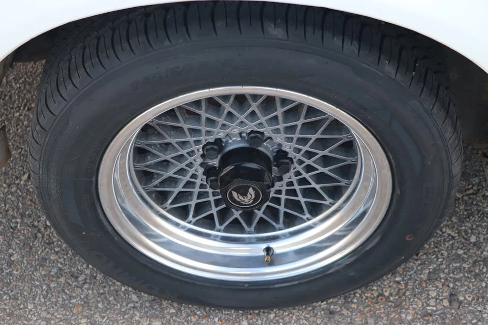 1991 Pontiac Firebird Trans Am 3rd Gen - Image 5 of 6
