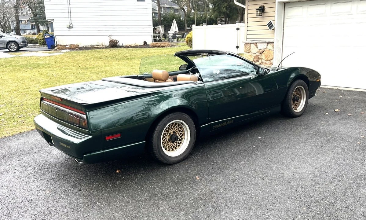 1991 Pontiac Firebird Trans Am 3rd Gen - Image 4 of 31