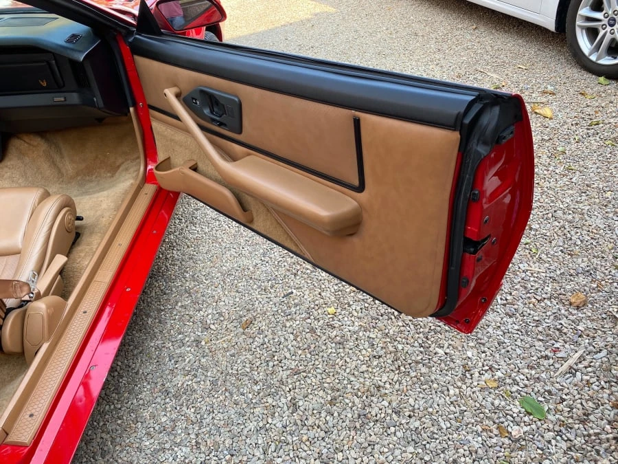 1991 Pontiac Firebird Trans Am 3rd Gen - Image 11 of 14
