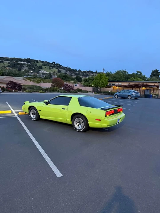1991 Pontiac Firebird Trans Am 3rd Gen - Image 11 of 11