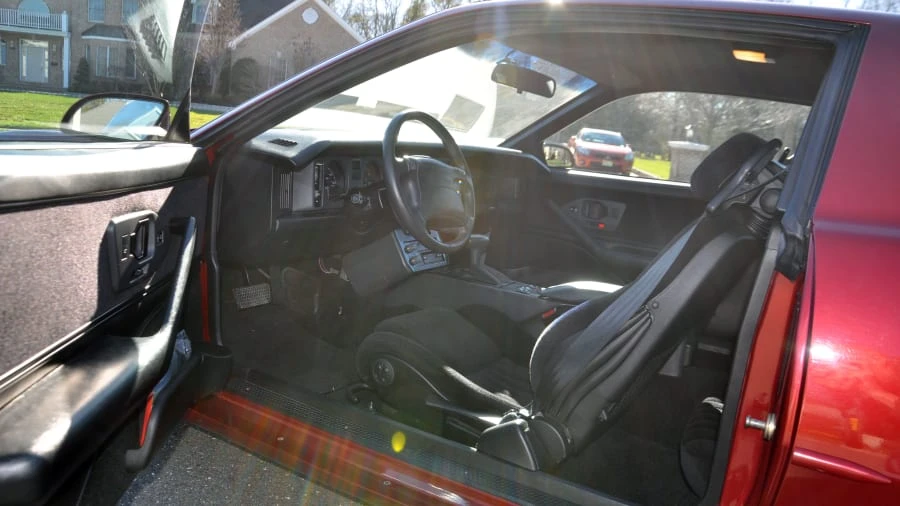 1991 Pontiac Firebird Trans Am 3rd Gen - Image 4 of 6