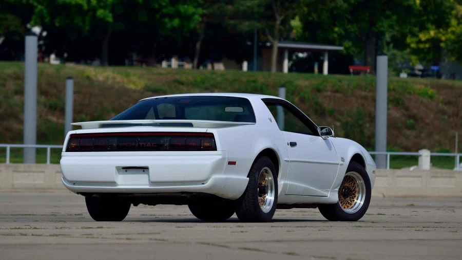 1991 Pontiac Firebird Trans Am 3rd Gen - Image 3 of 12