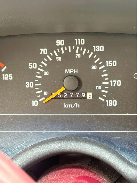 1991 Pontiac Tempest - Image 11 of 11