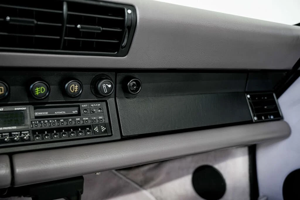 1991 Porsche 964 Carrera - Image 16 of 31