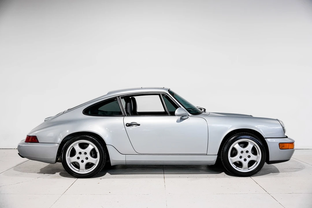 1991 Porsche 964 Carrera 4 - Image 2 of 12