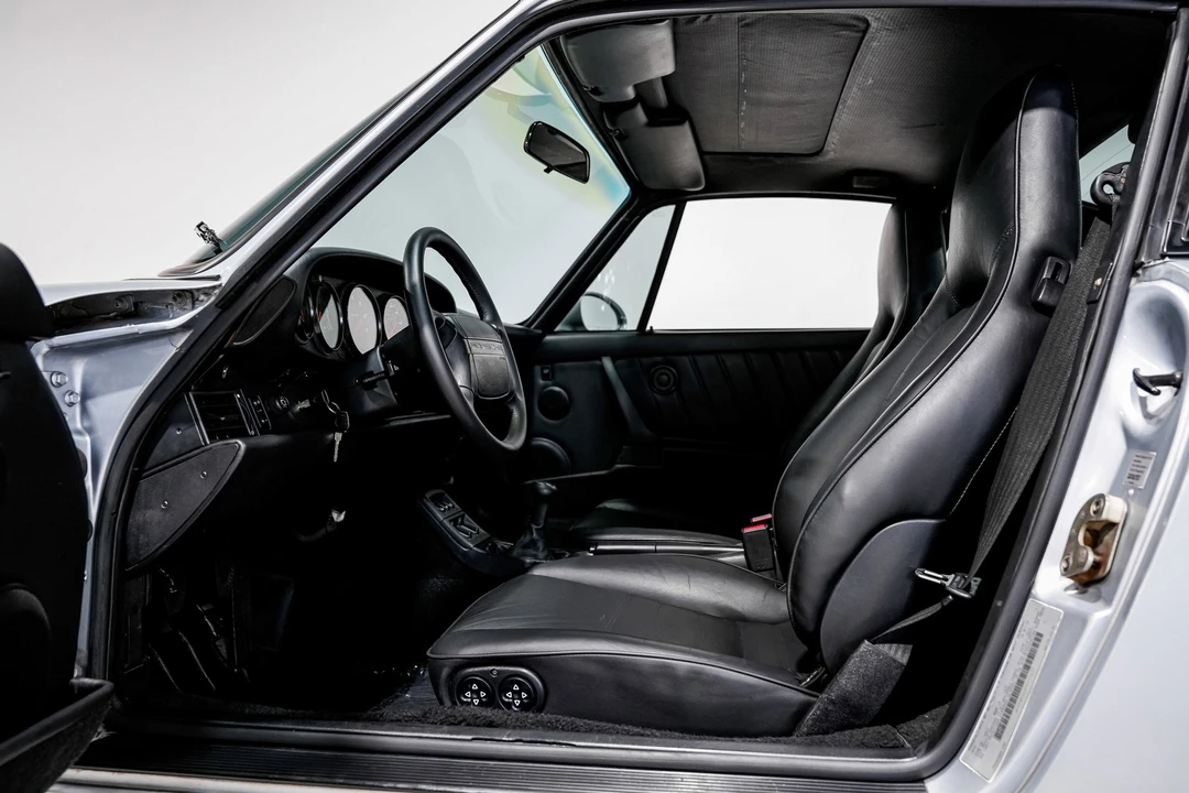 1991 Porsche 964 Carrera 4 - Image 20 of 21