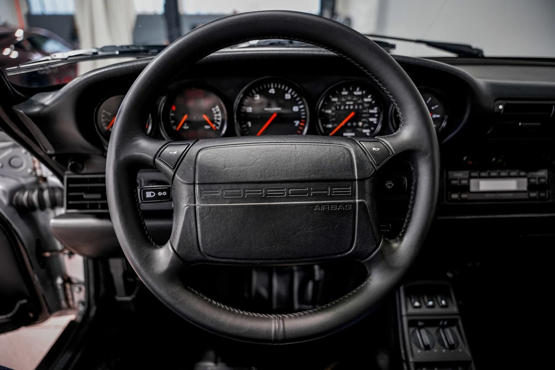 1991 Porsche 964 Carrera 4 - Image 10 of 12