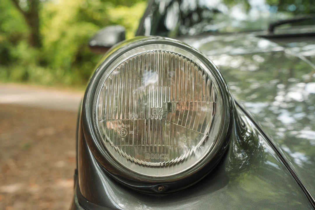 1991 Porsche 964 Carrera - Image 17 of 31