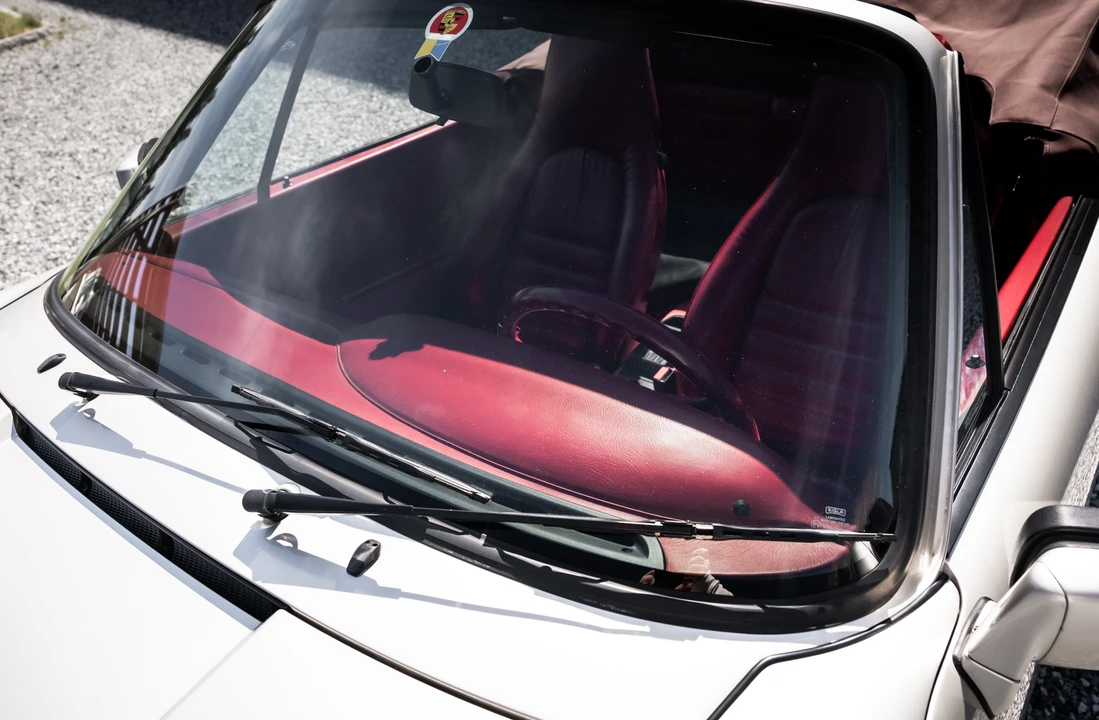 1990 Porsche 964 Carrera - Image 16 of 31