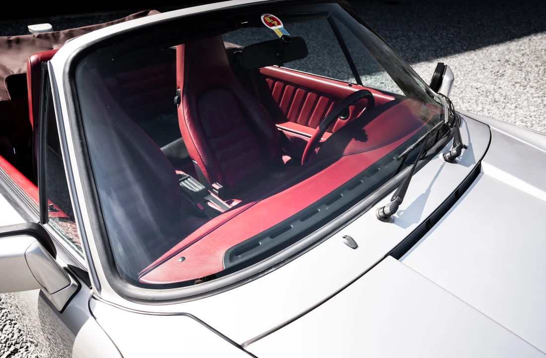 1990 Porsche 964 Carrera - Image 17 of 31