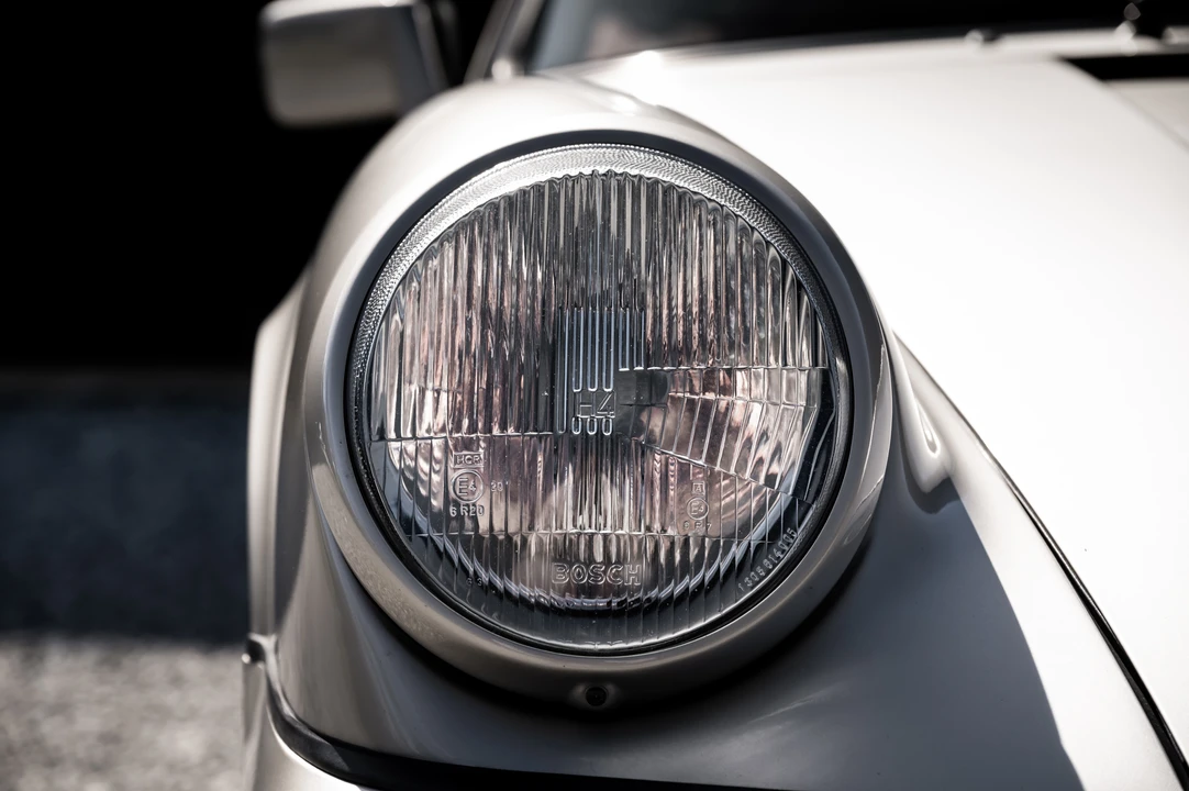 1990 Porsche 964 Carrera - Image 18 of 31
