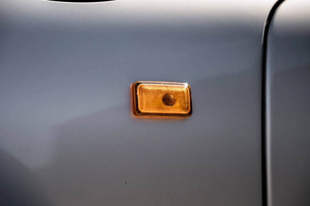 1990 Porsche 964 Carrera - Image 24 of 31