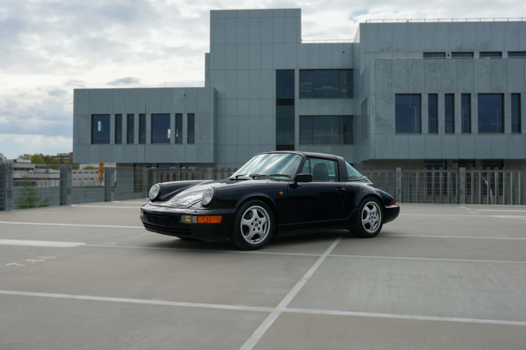 1991 Porsche 964 Carrera - Image 10 of 31