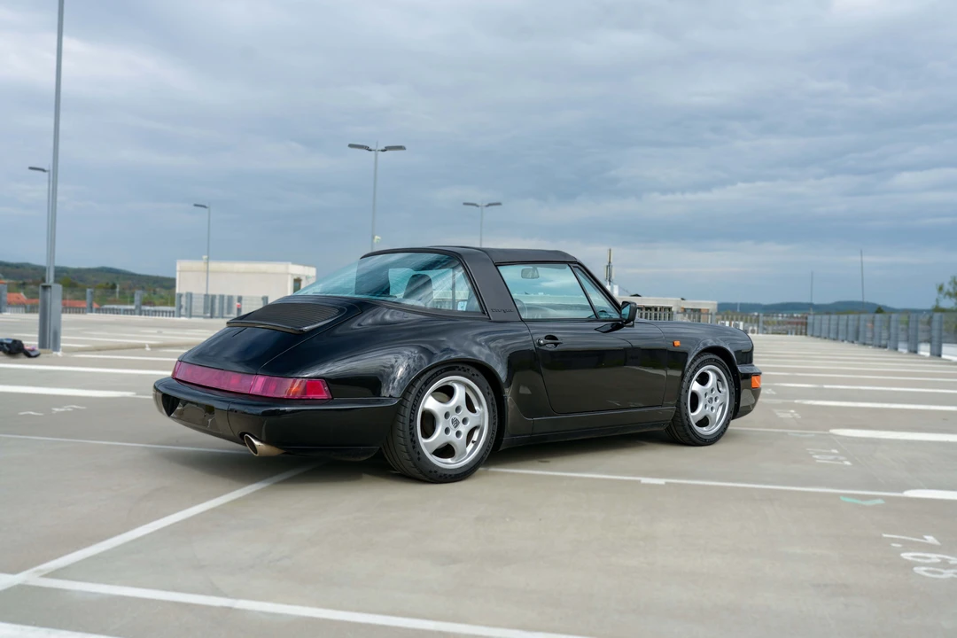 1991 Porsche 964 Carrera - Image 12 of 31