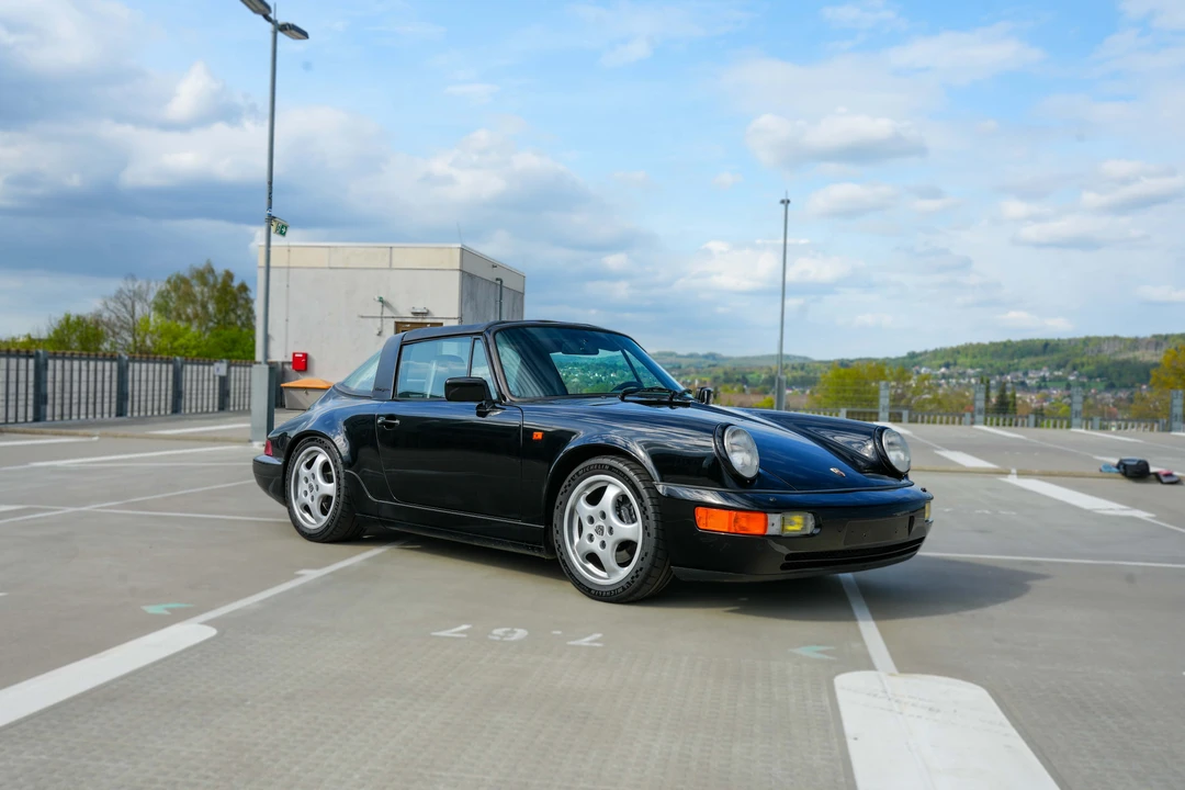 1991 Porsche 964 Carrera - Image 13 of 31