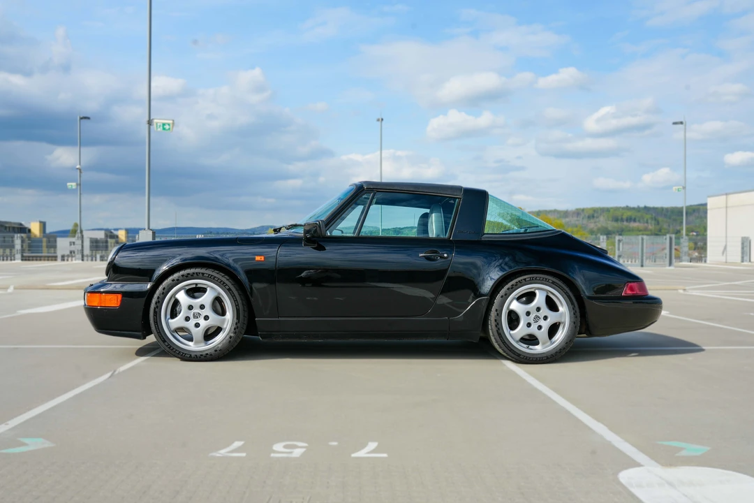 1991 Porsche 964 Carrera - Image 18 of 31