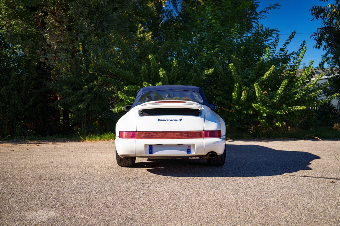 1991 Porsche 964 Carrera 4 - Image 6 of 31